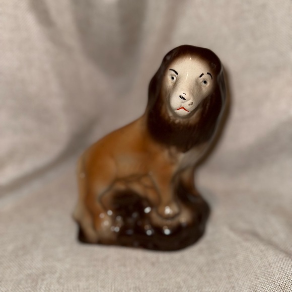 Brazil made lion figure - Picture 2 of 7